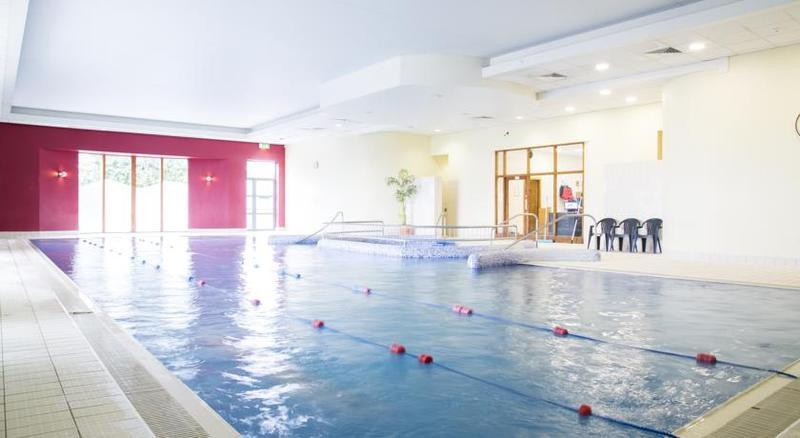 Springhill Court Hotel & Leisure Club 基尔根尼 外观 照片